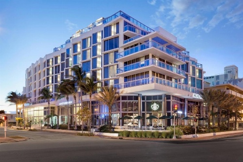 AC Hotel by Marriott Miami Beach image 7