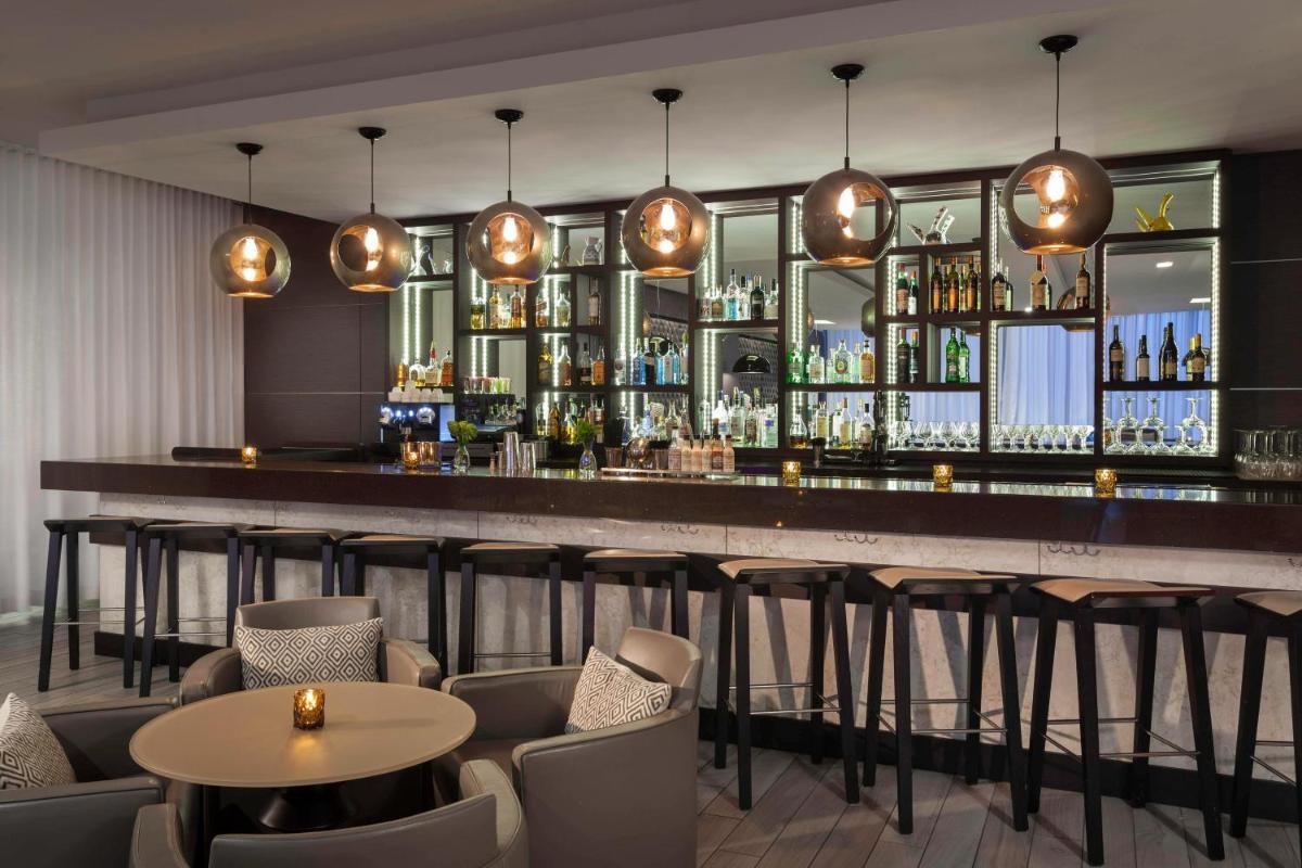 AC Hotel by Marriott Miami Beach